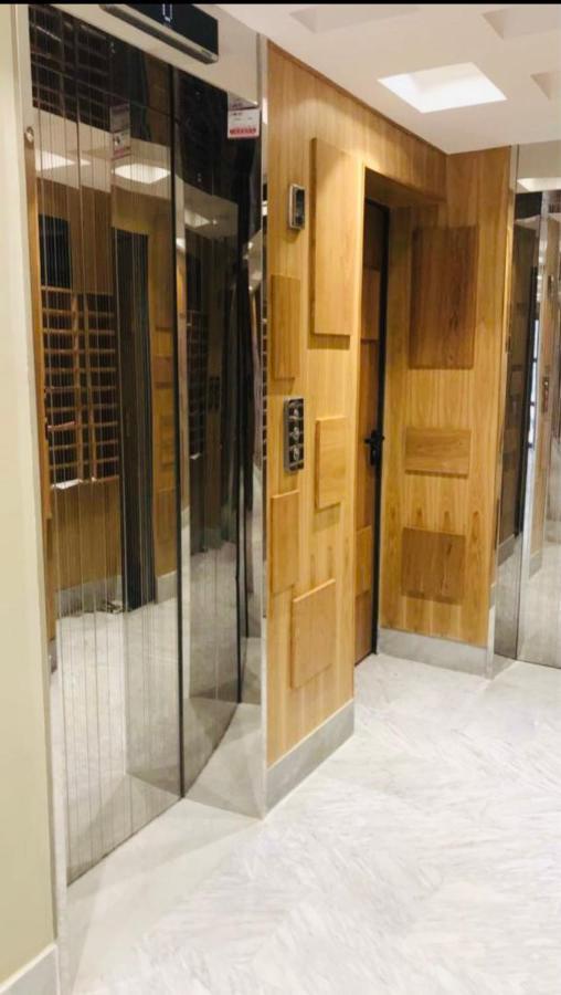 Luxury Appartement In Heart Of Casablanca Maarif Exteriör bild