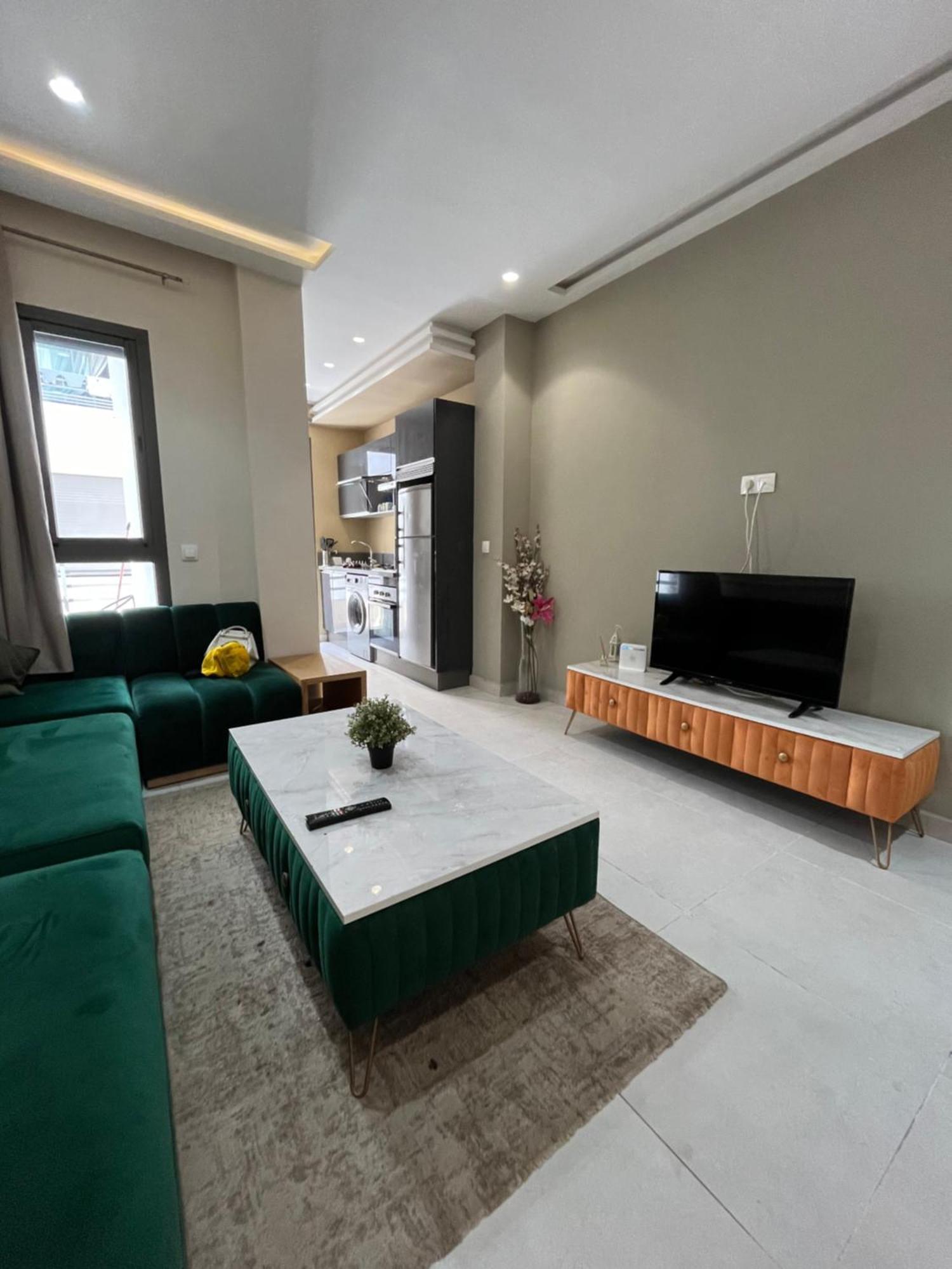 Luxury Appartement In Heart Of Casablanca Maarif Exteriör bild