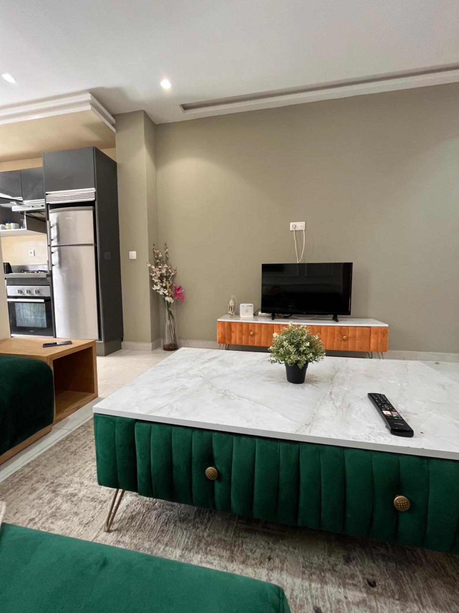 Luxury Appartement In Heart Of Casablanca Maarif Exteriör bild